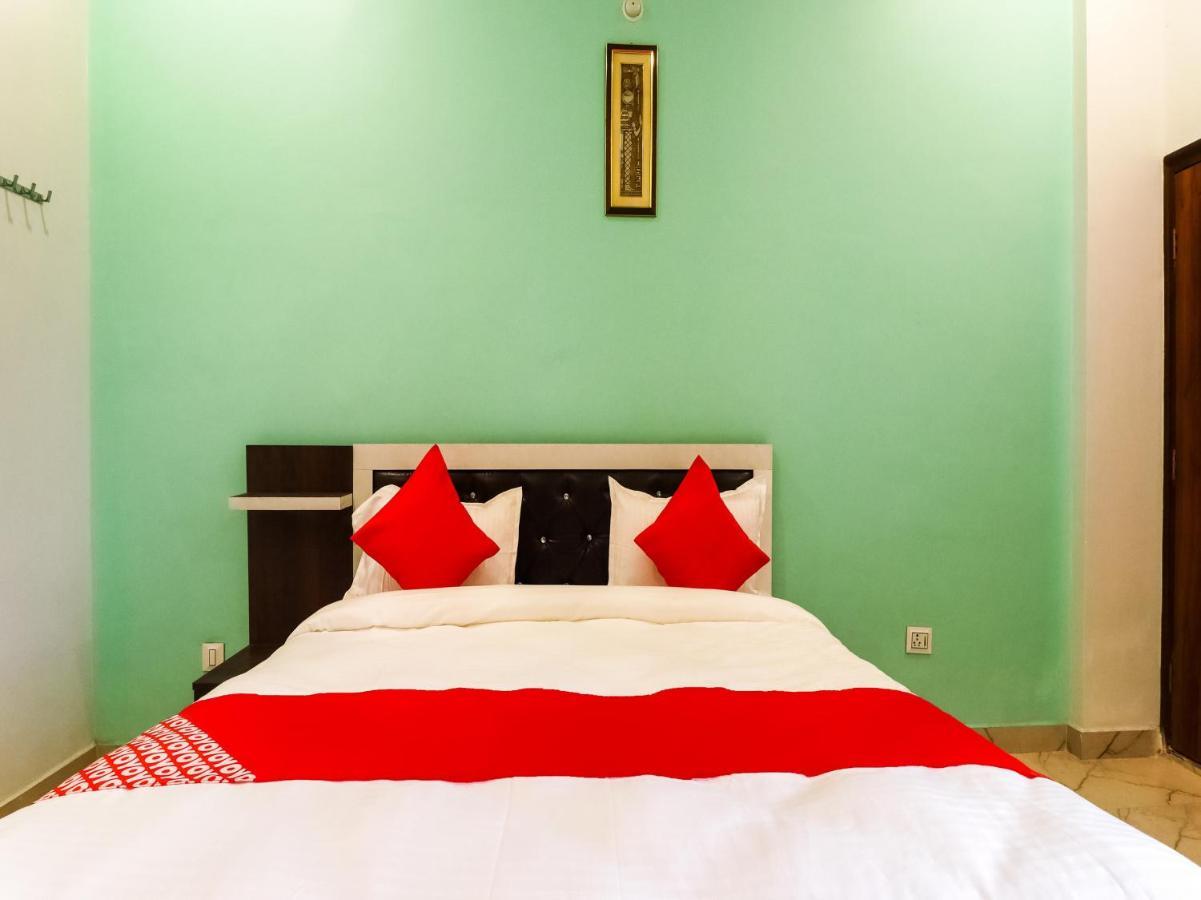 Oyo Lck1233 Rivaaj Palace לקנאו מראה חיצוני תמונה