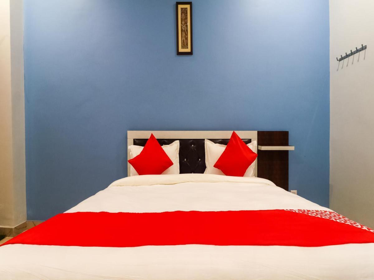Oyo Lck1233 Rivaaj Palace לקנאו מראה חיצוני תמונה